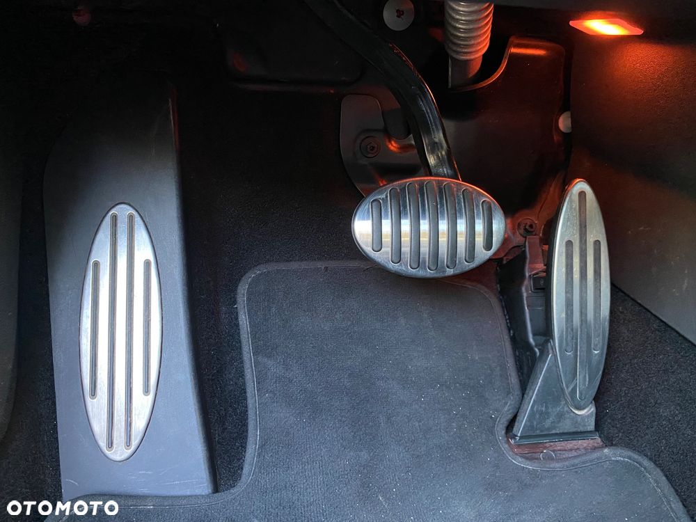 MINI John Cooper Works - 17