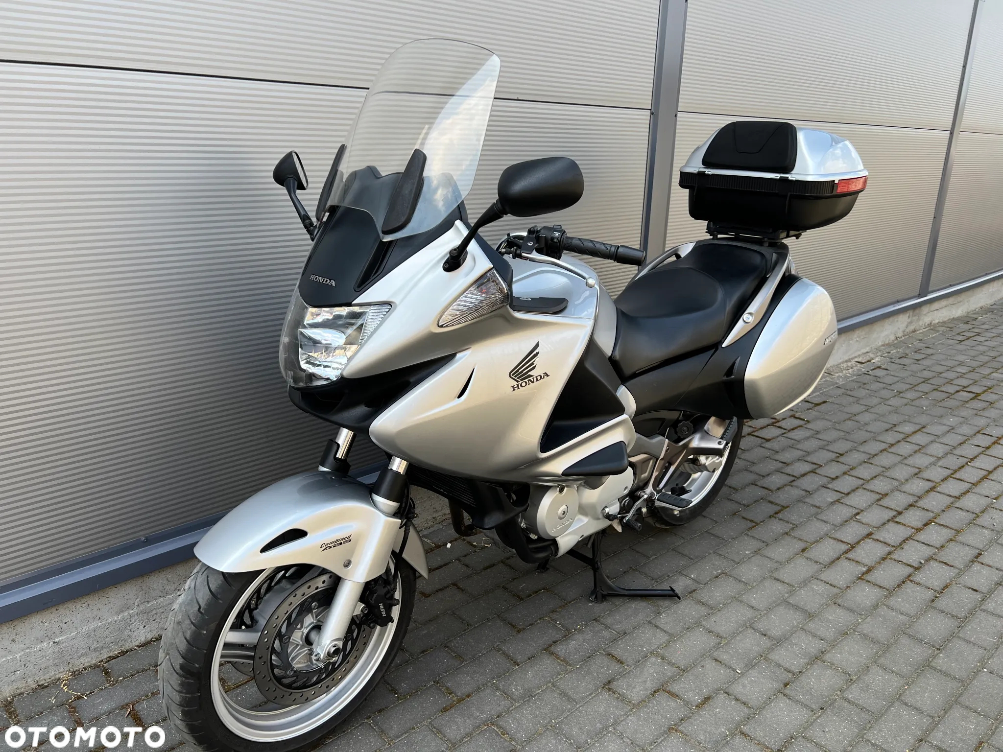 Honda NTV - 7