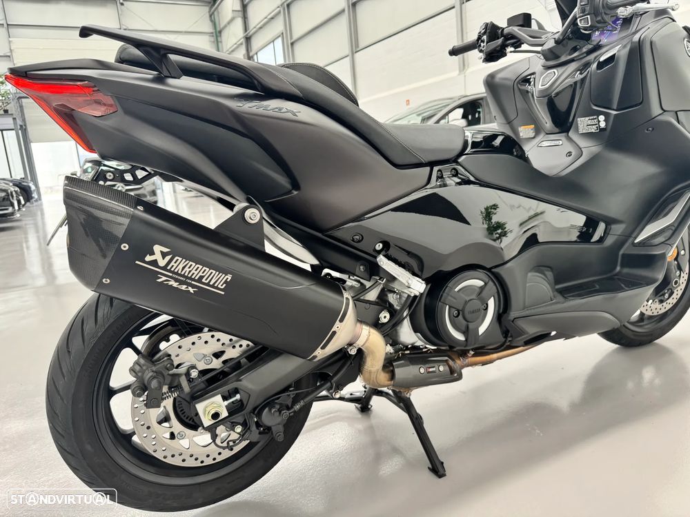 Yamaha TMAX 560 - 10
