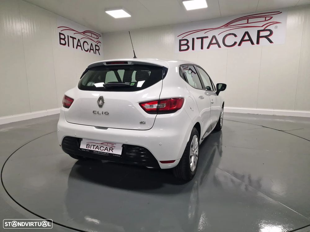 Renault Clio 1.5 dCi Zen - 26