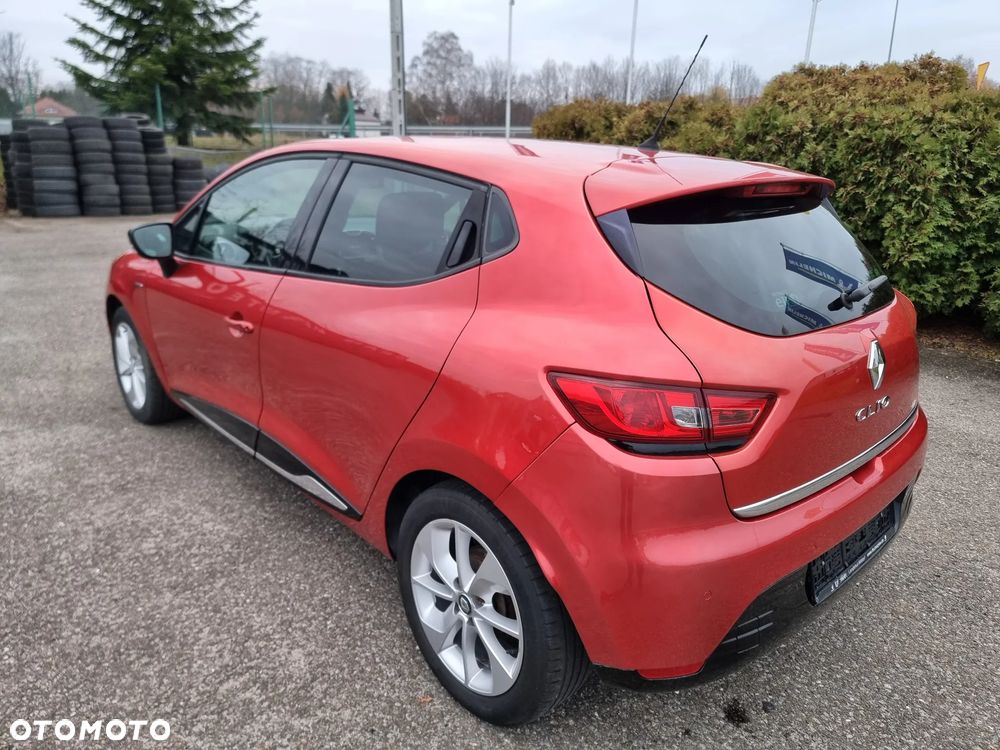 Renault Clio 1.2 16V Limited EU6 - 6