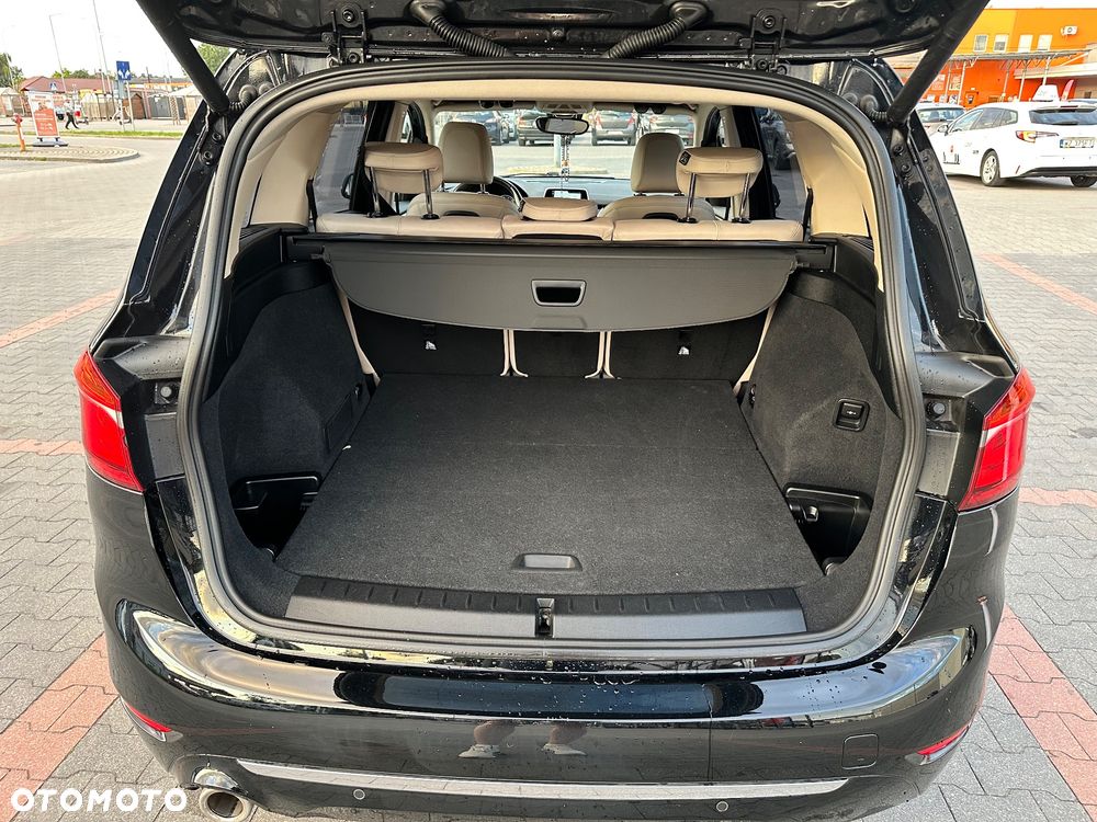 BMW Seria 2 218i Luxury Line - 29