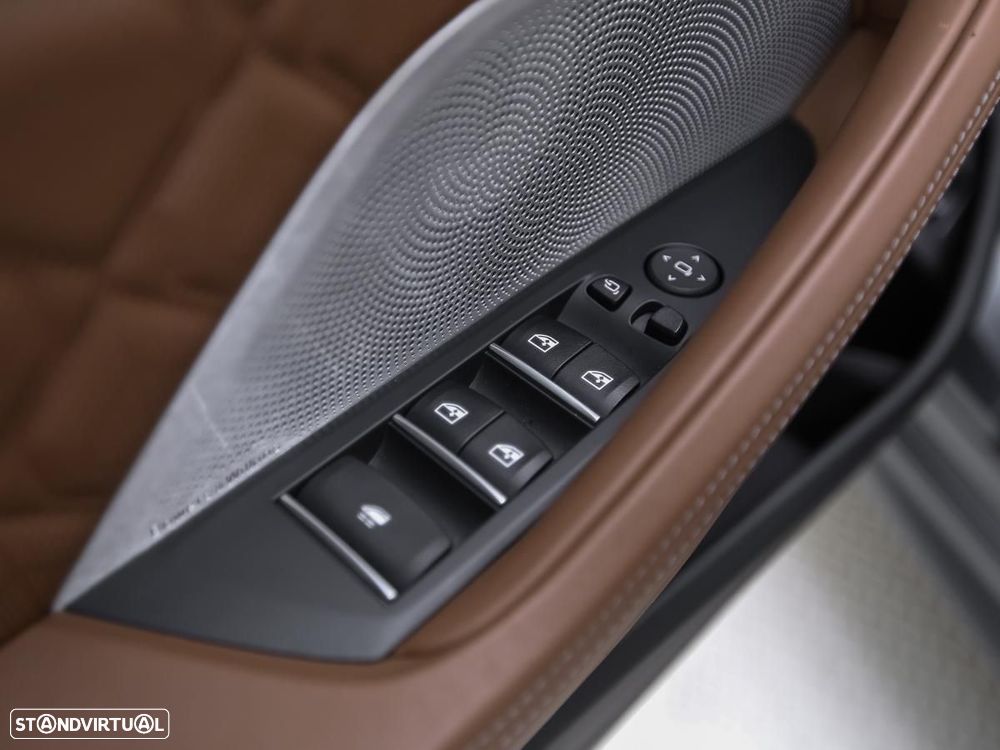 BMW M8 Standard - 18