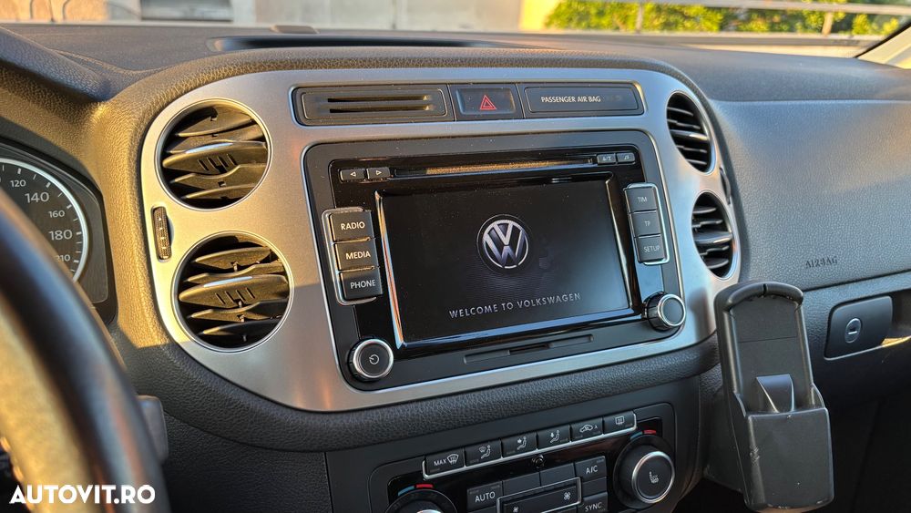 Volkswagen Tiguan 2.0 TDI 4Motion Sport & Style - 18