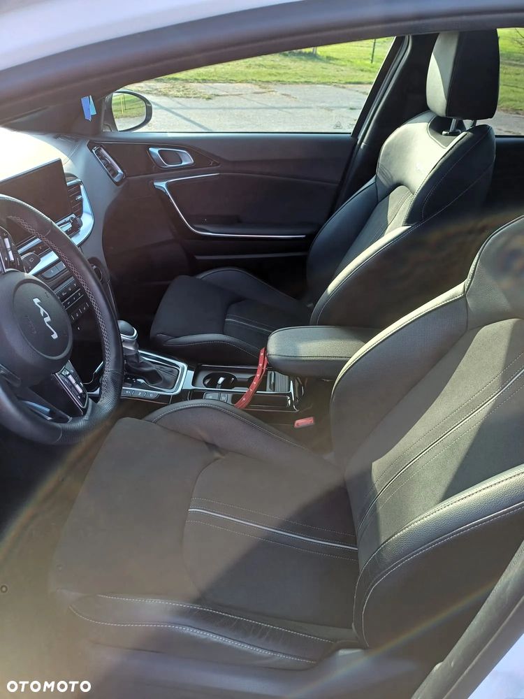 Kia XCeed 1.5 T-GDI OPF DCT7 GT-LINE - 6