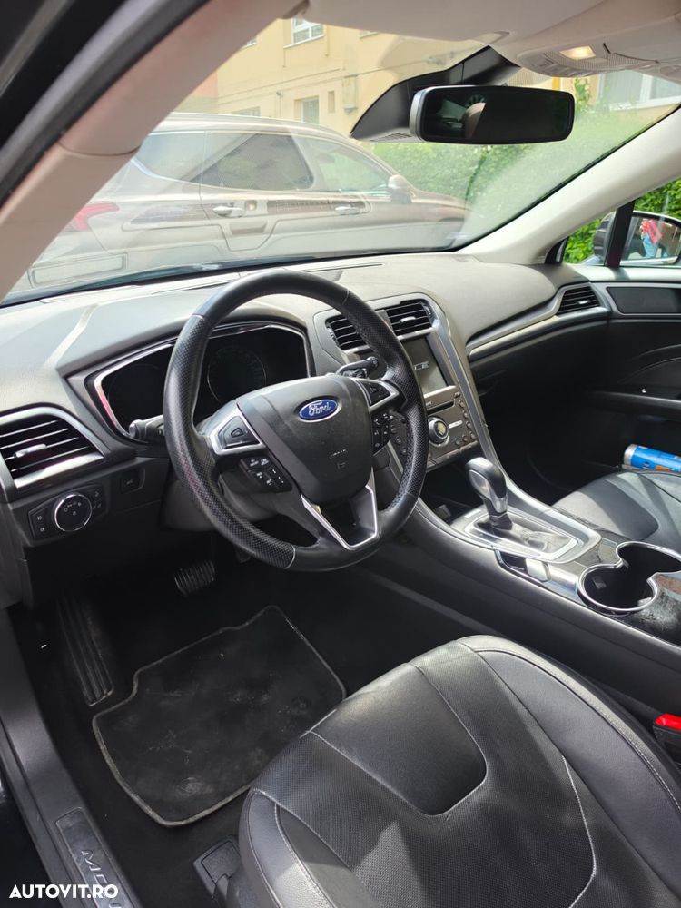 Ford Mondeo 2.0 TDCi Powershift - 8