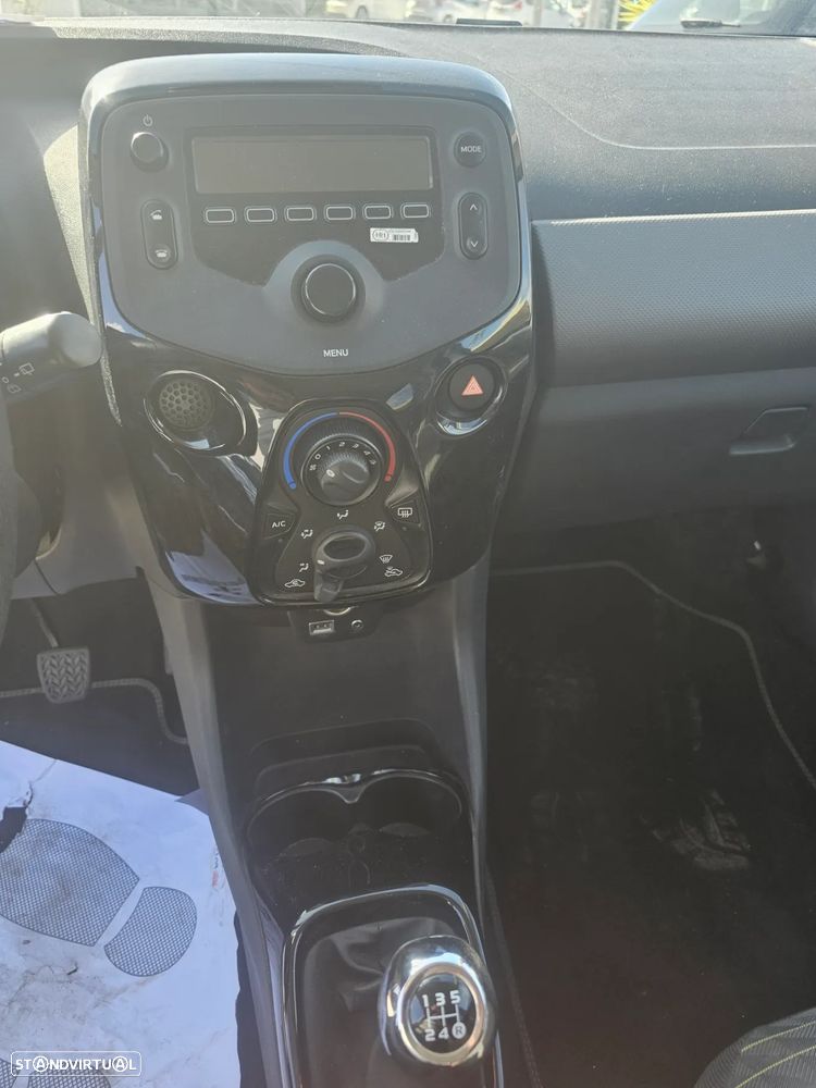 Peugeot 108 1.0 VTi Active - 9