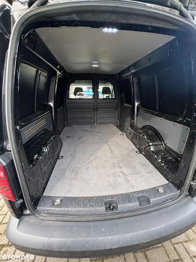 Volkswagen CADDY MAXI - 7