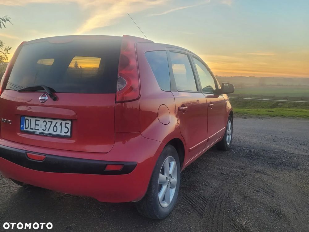 Nissan Note 1.6 more - 10