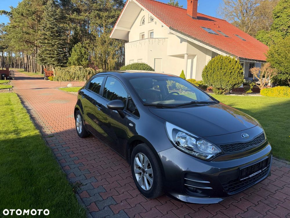 Kia Rio 1.1 CRDI Dream Team Edition - 3