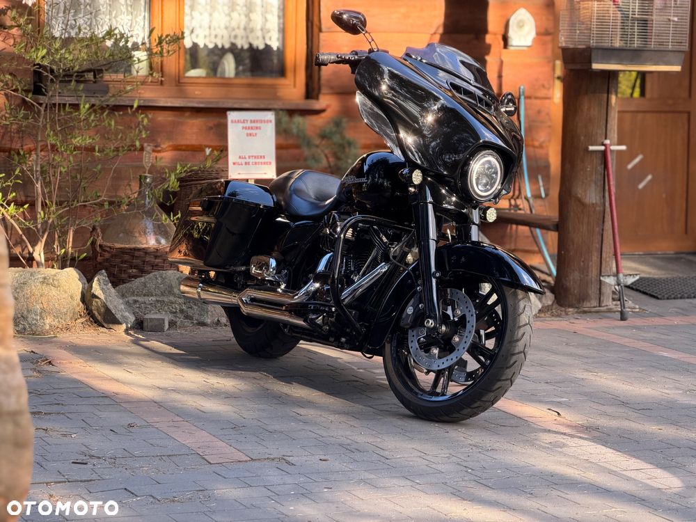 Harley-Davidson Touring Street Glide - 5