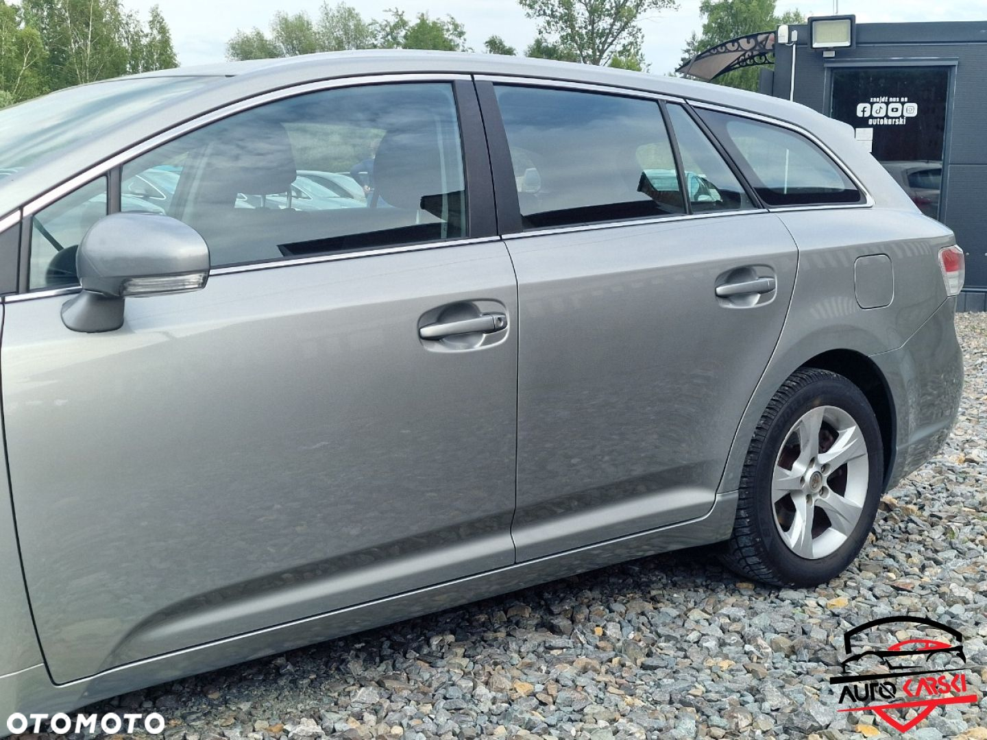 Toyota Avensis - 14