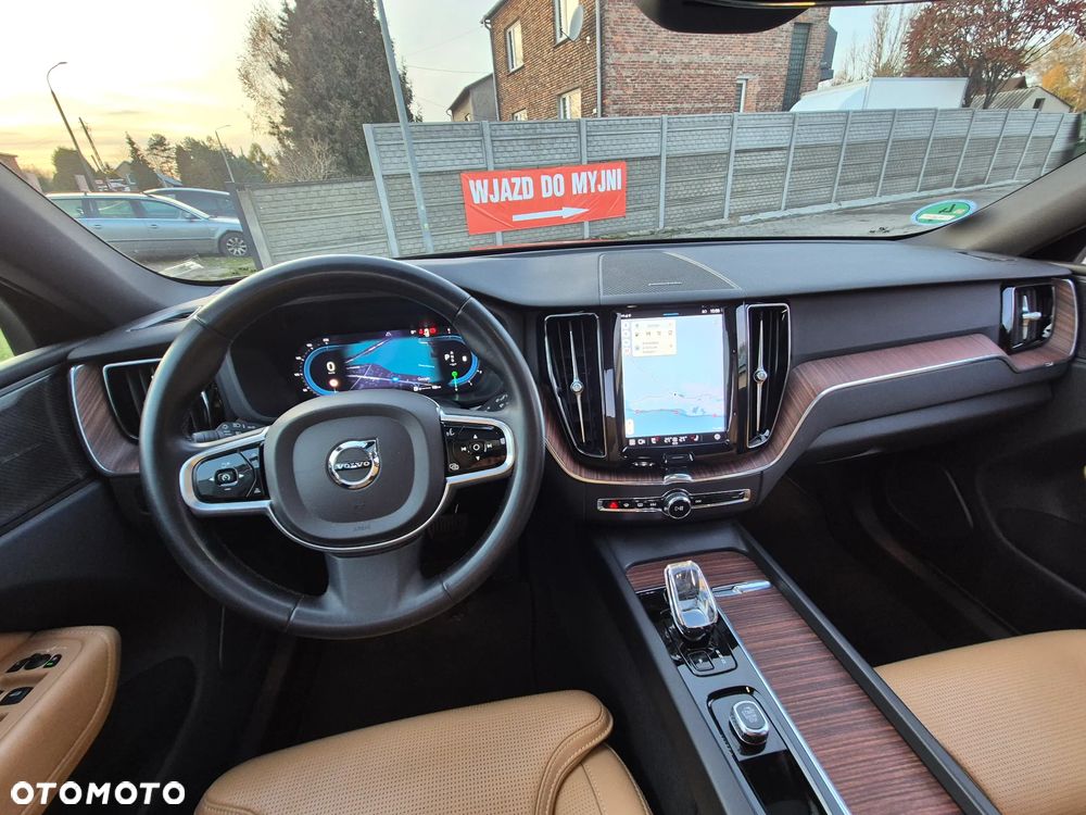 Volvo XC 60 B4 D AWD Geartronic Inscription - 18