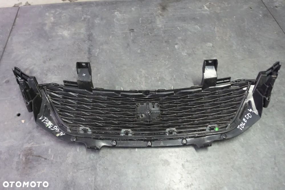 ATRAPA GRILL SEAT TOLEDO IV 12- - 3