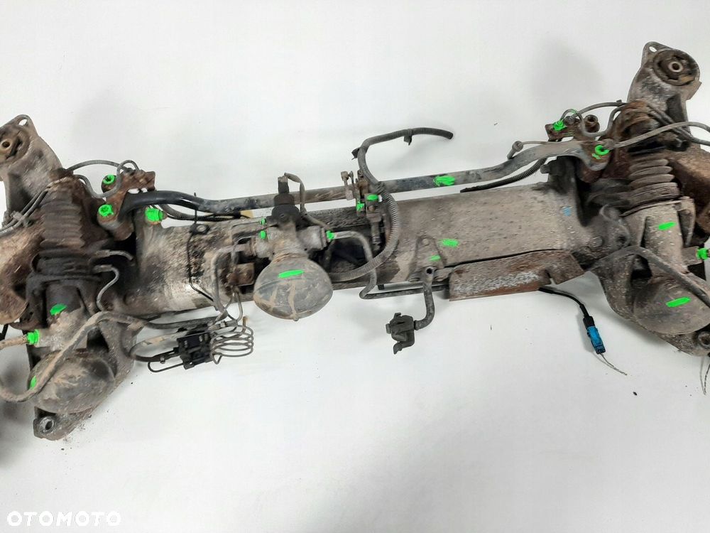 CITROEN C5 I 3.0 v6 02R BELKA OS TYL KOMPLETNA 527263 - 15