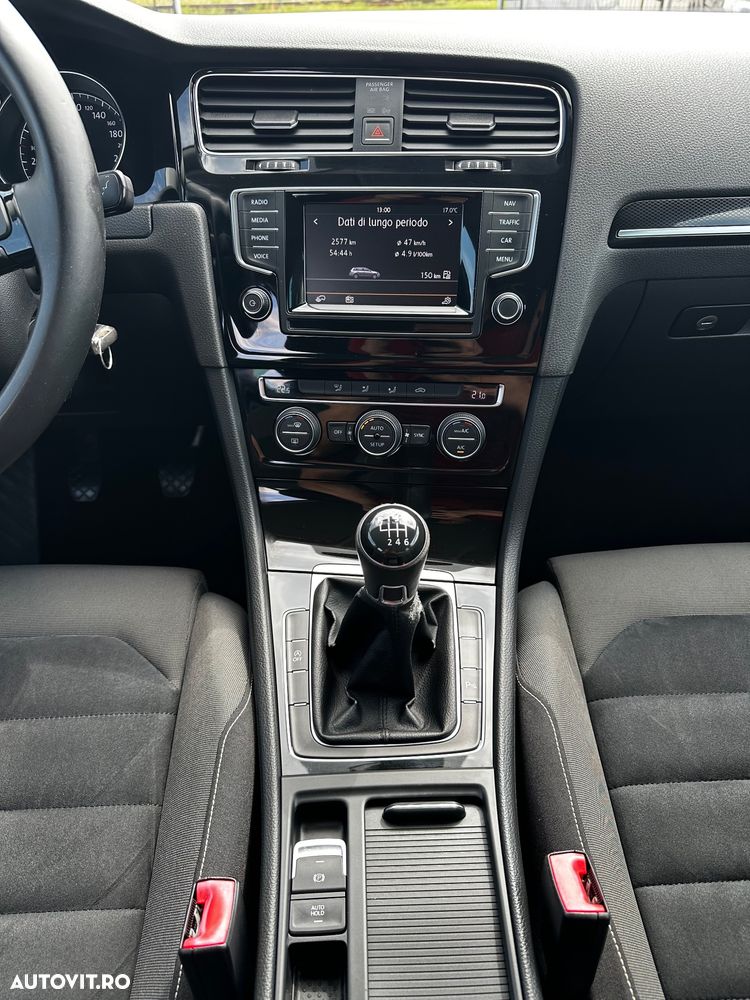Volkswagen Golf 2.0 TDI (BlueMotion Technology) Highline - 19