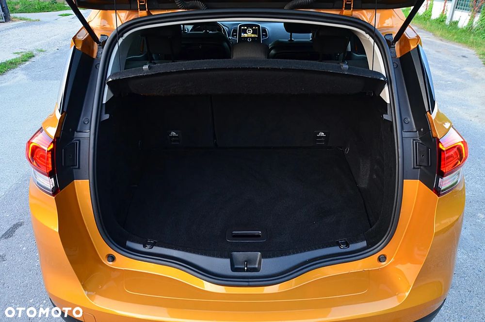 Renault Scenic - 15