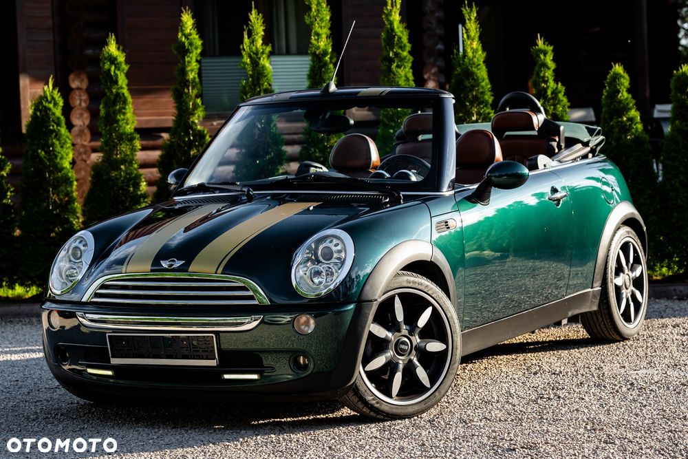 MINI Cooper Sidewalk - 1