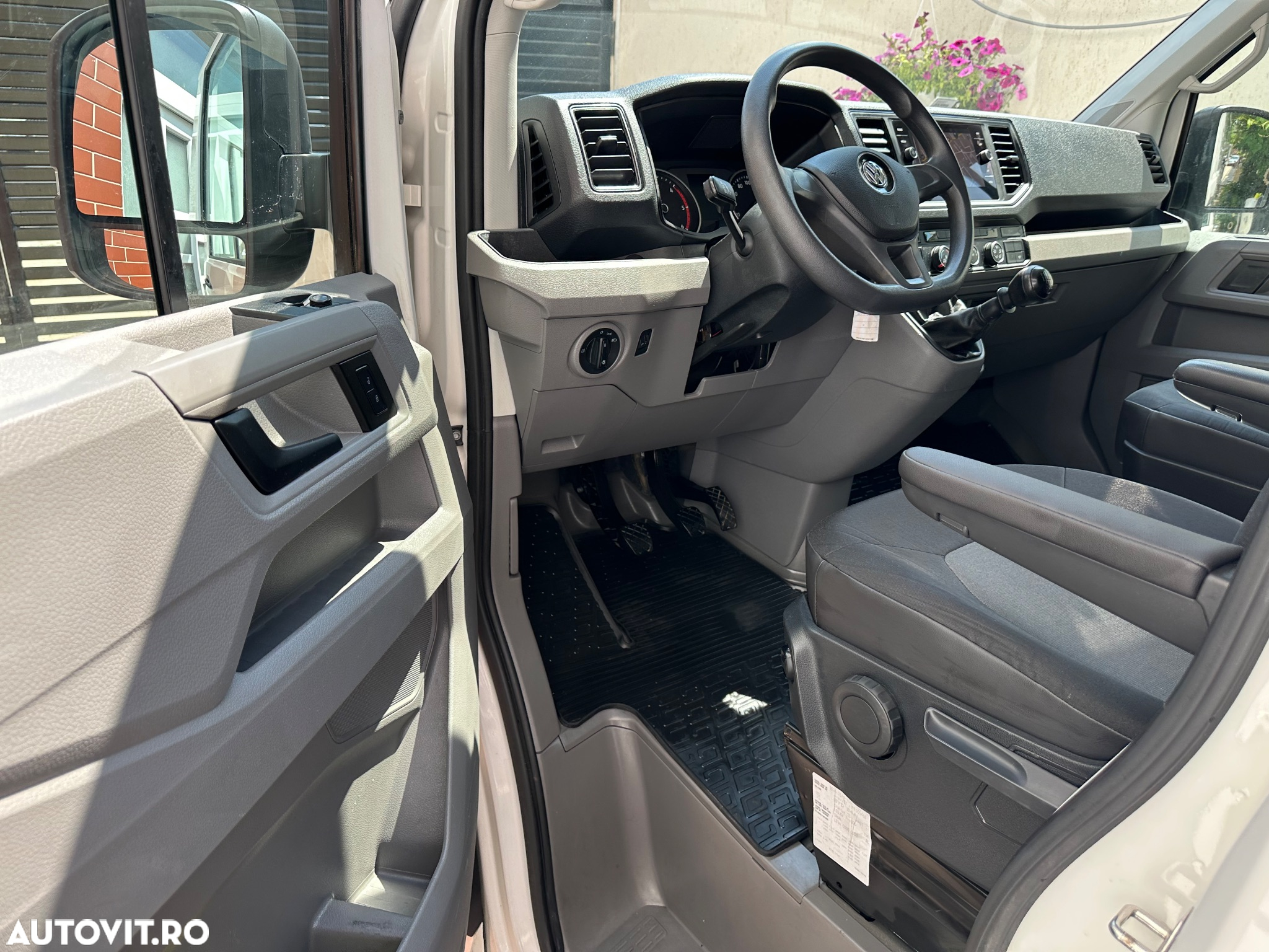 Volkswagen Crafter 3.5 CD Sasiu L4 FWD 103kW - 22