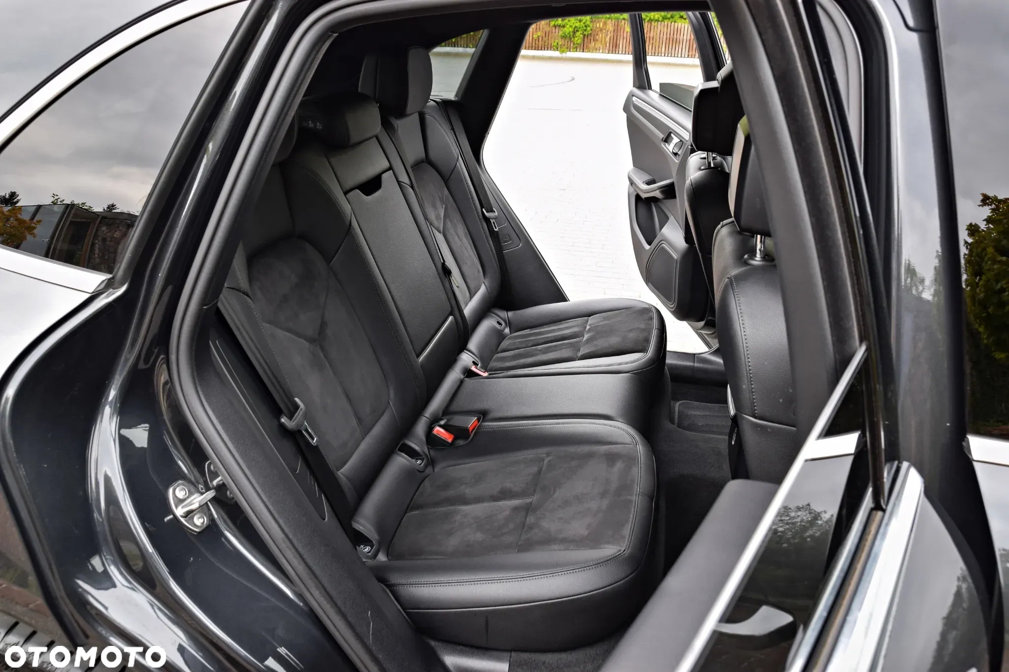 Porsche Macan Standard - 26