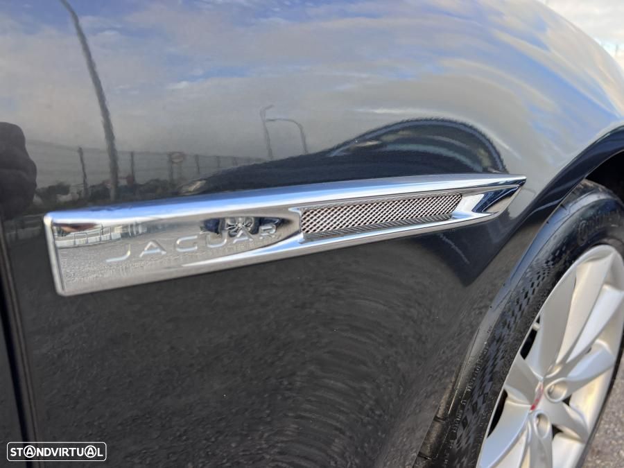 Jaguar XJ 3.0 D V6 Premium Luxury - 27