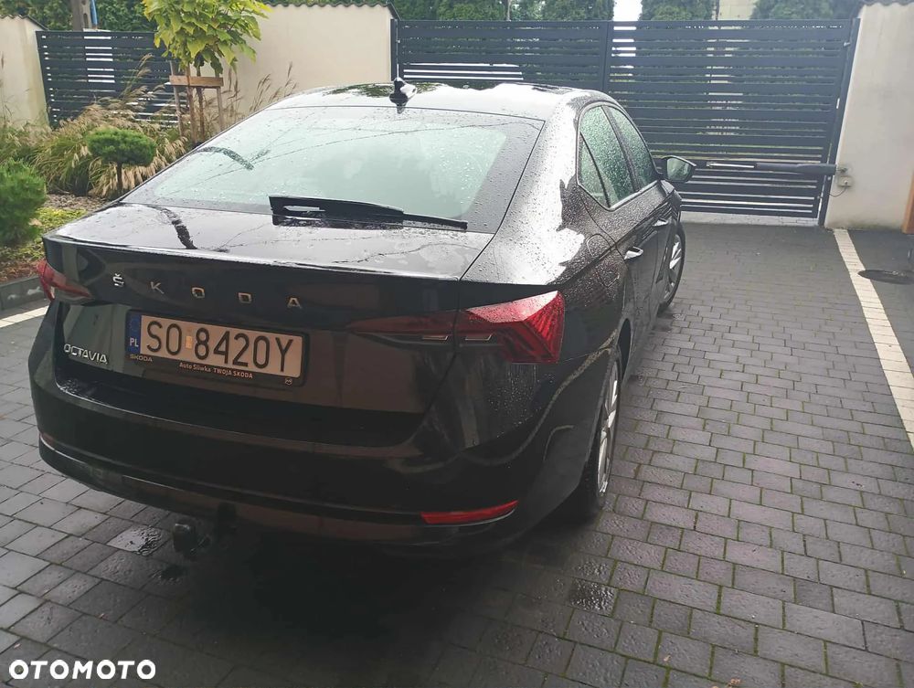 Skoda Octavia 2.0 TDI Ambition DSG - 4