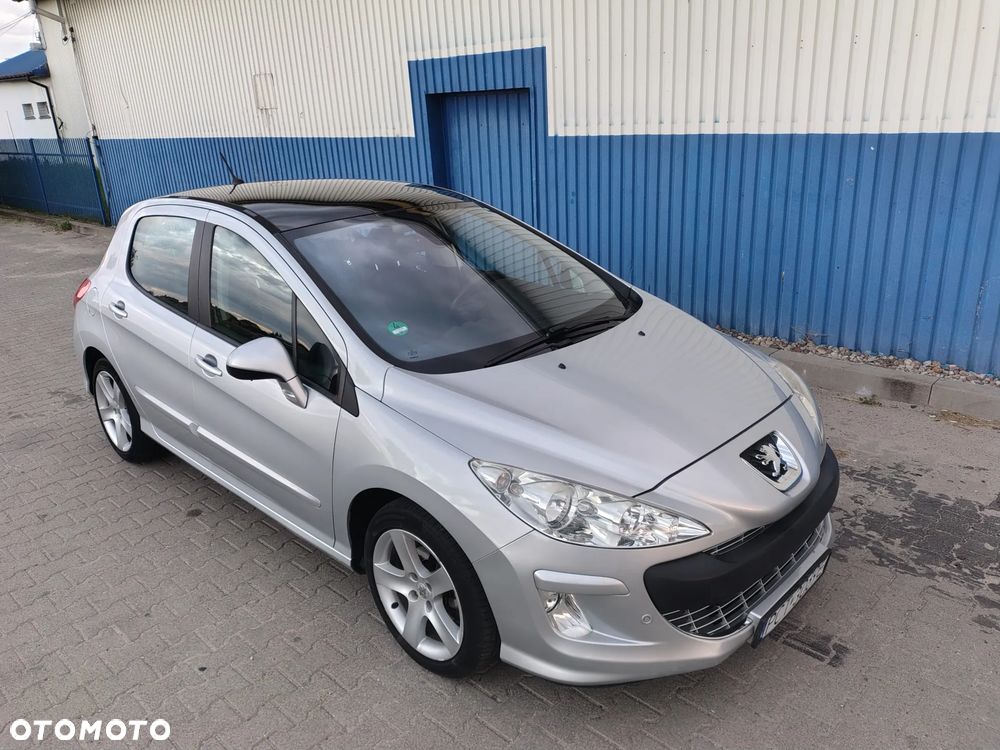 Peugeot 308 - 1
