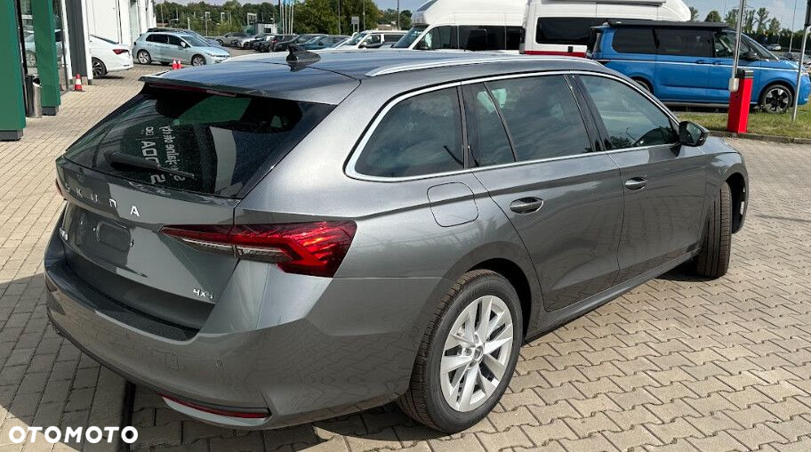 Skoda Octavia 2.0 TSI Selection 4x4 DSG - 3
