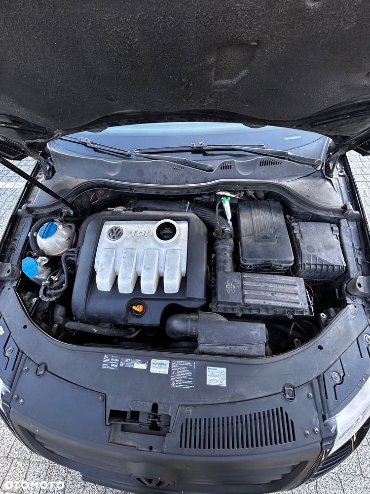 Volkswagen Passat 1.9 TDI Comfortline - 8