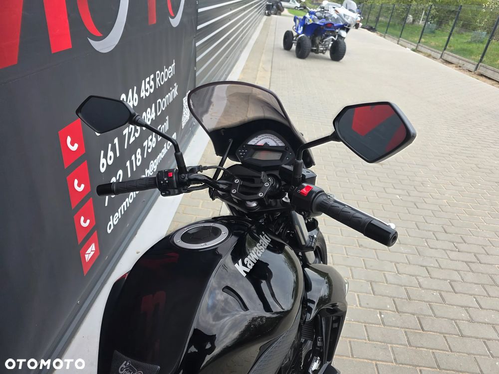 Kawasaki ER - 32