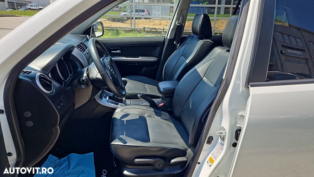 Suzuki Grand Vitara 1.9 DDiS X30 - 12