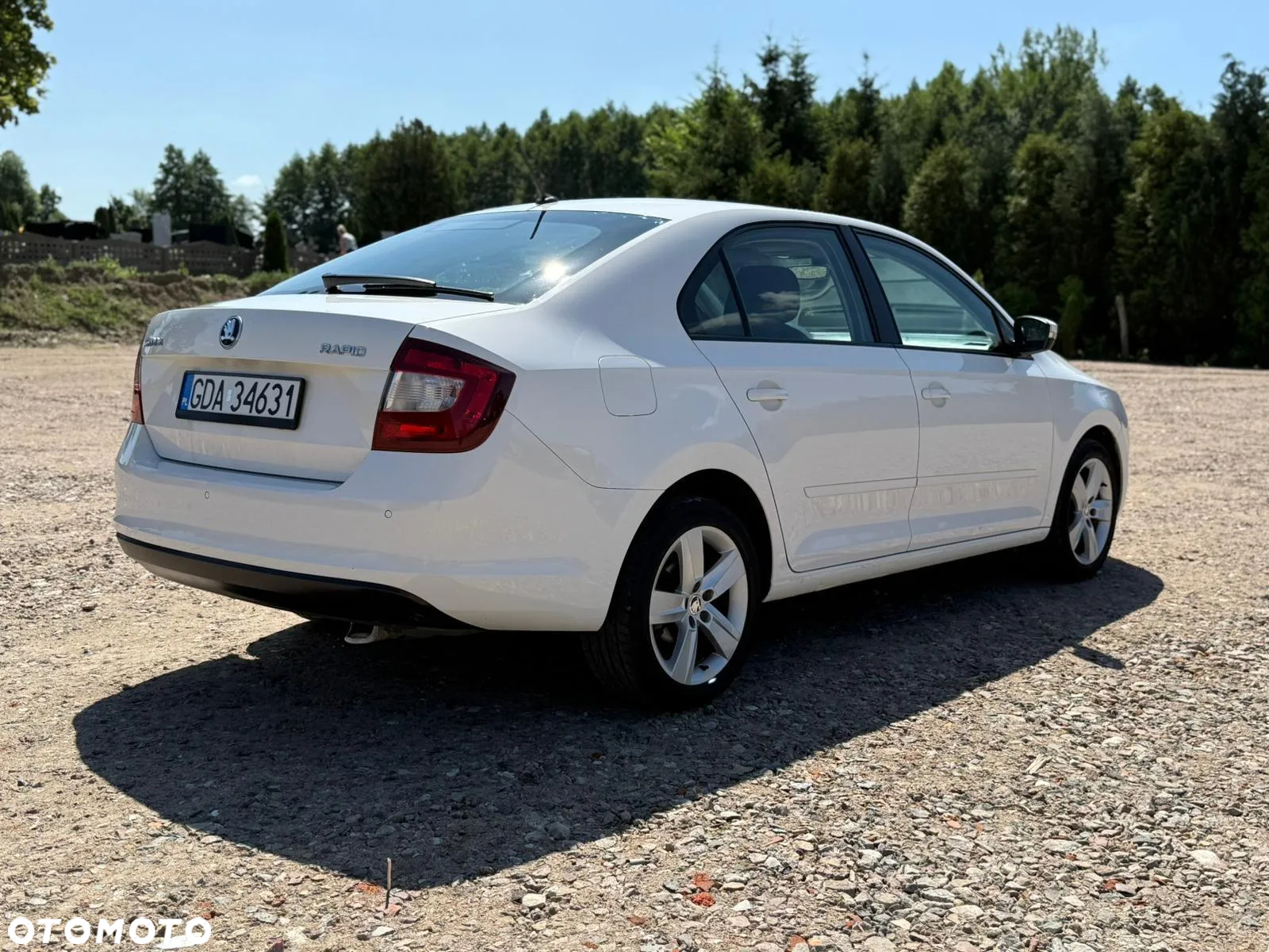 Skoda RAPID 1.2 TSI Style - 13