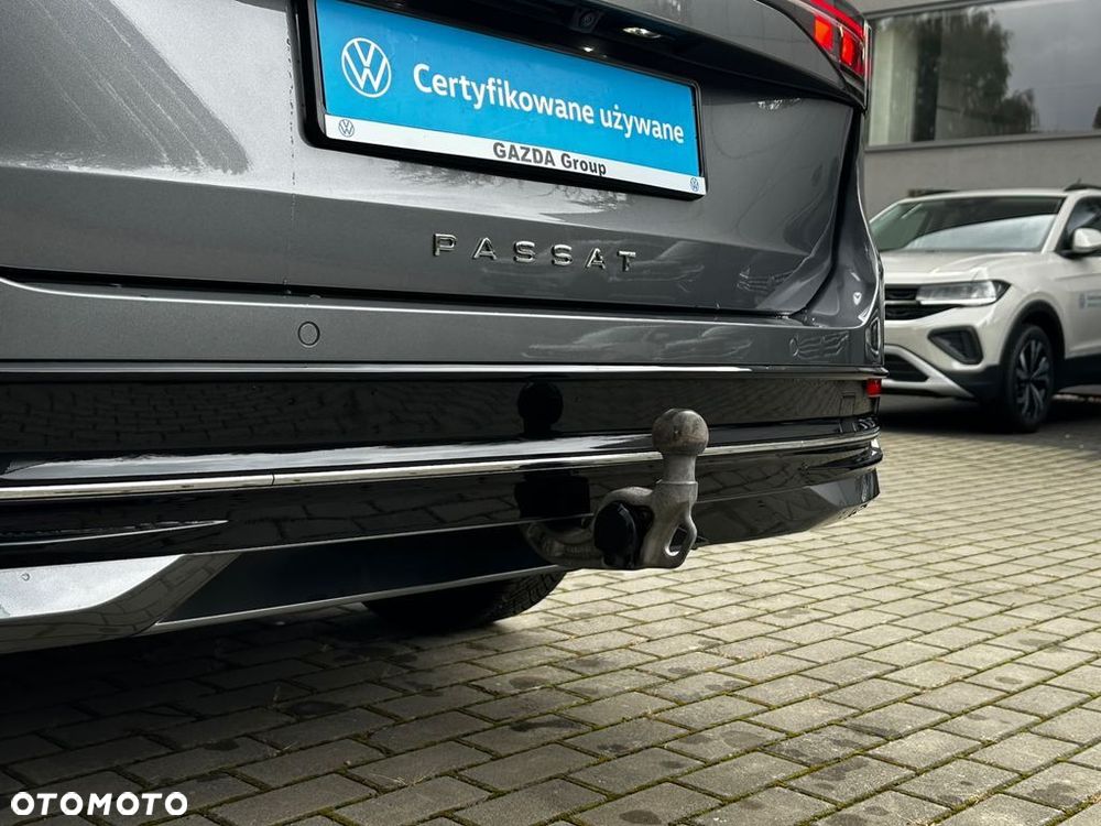 Volkswagen Passat 2.0 TDI SCR DSG Elegance - 27
