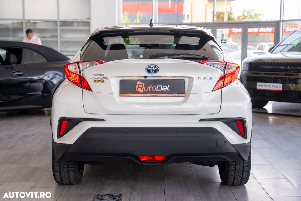 Toyota C-HR 1.8 HSD 4x2 CVT C-ult - 12