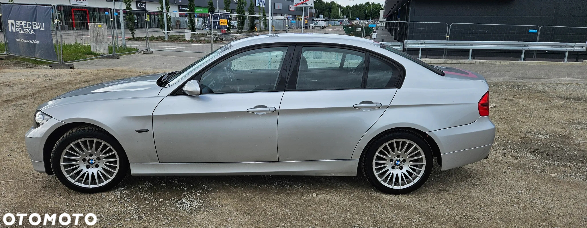 BMW Seria 3 320i - 5