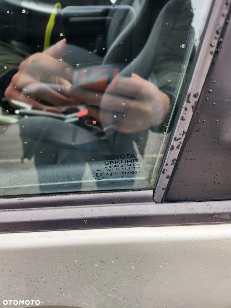 Toyota Corolla 1.6 VVT-i Sol (air6) - 29