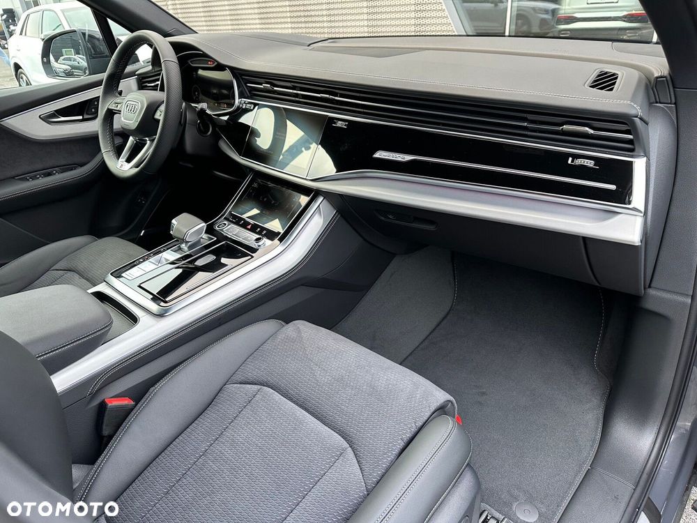 Audi Q7 - 25