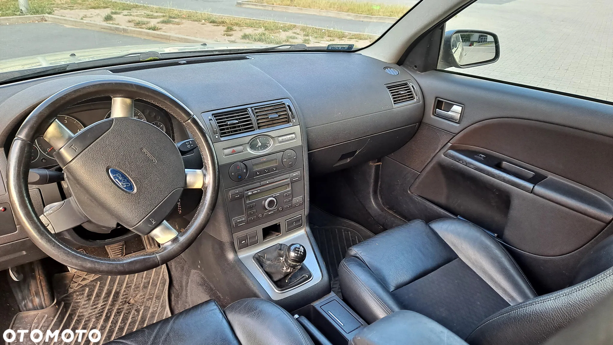 Ford Mondeo 2.0 TDCi Trend - 30