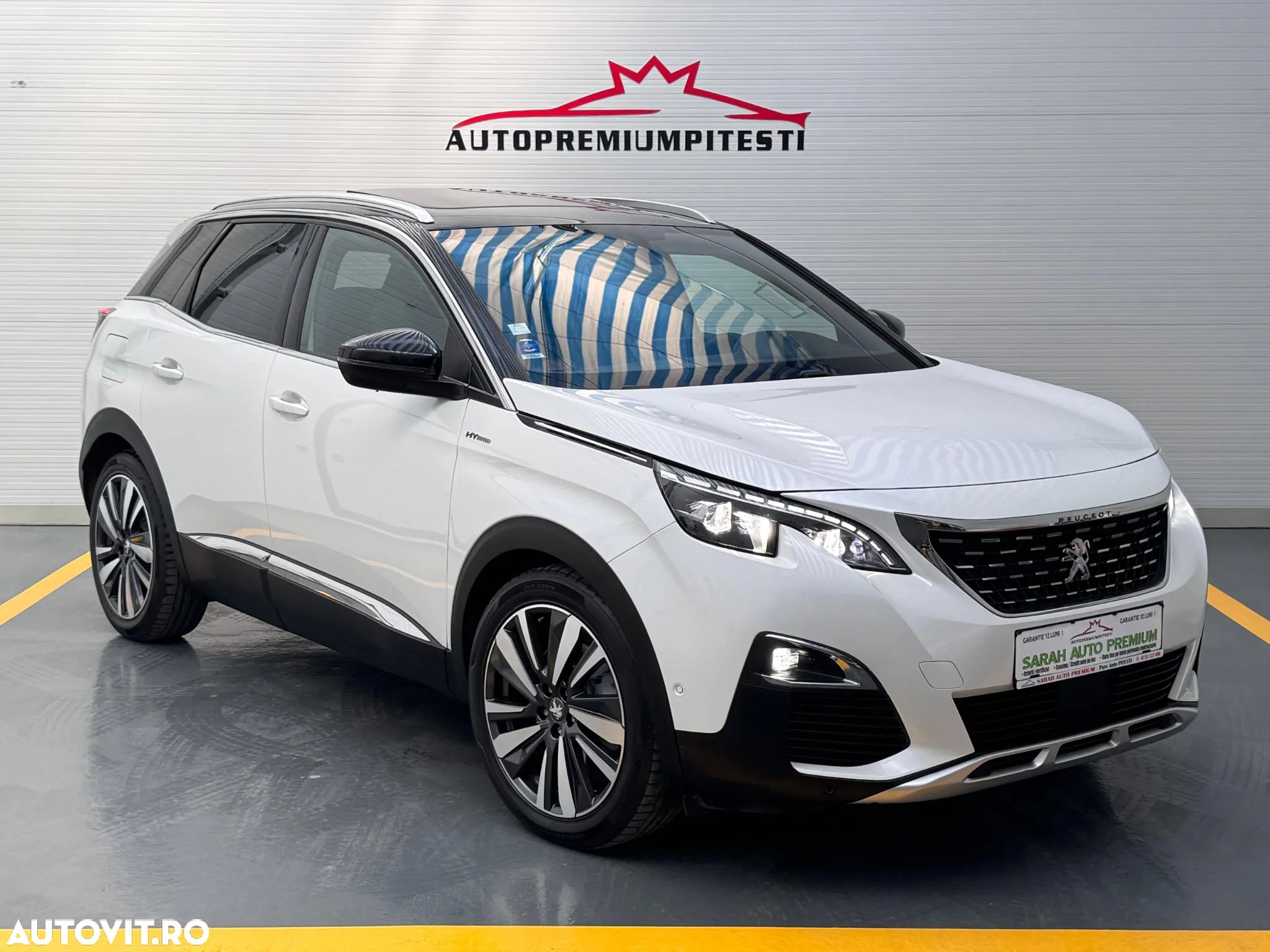 Peugeot 3008 Plug-In Hybrid 225 e-EAT8 GT - 1