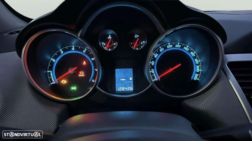 Chevrolet Cruze 1.6 LS - 14