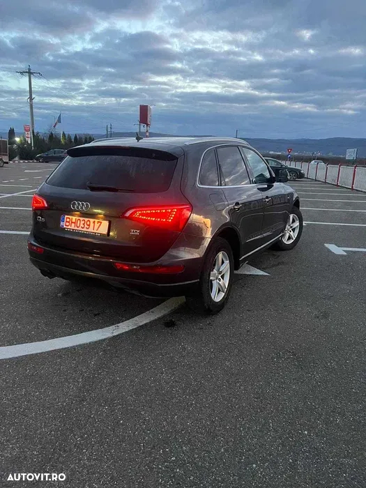Audi Q5 2.0 TDI Quattro S tronic sport - 3