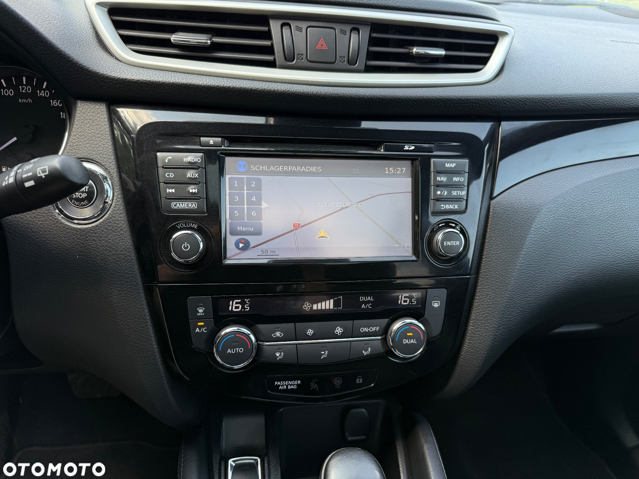 Nissan Qashqai 1.6 DCi Acenta Xtronic - 25