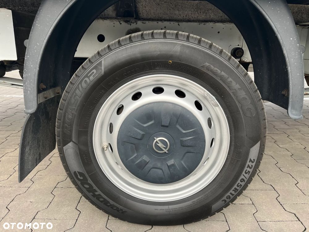 Opel movano - 12