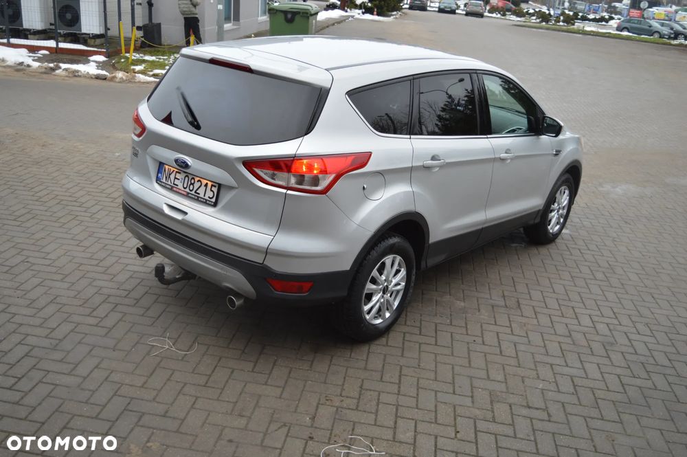 Ford Kuga 2.0 TDCi 4x4 Titanium - 10