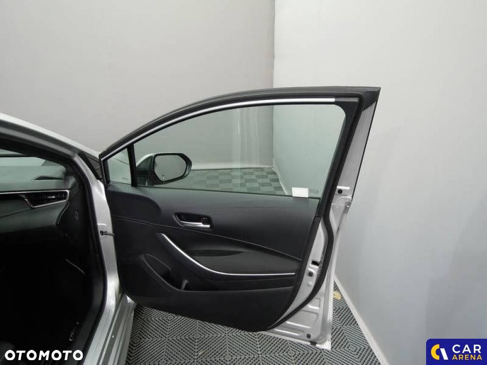 Toyota Corolla - 26