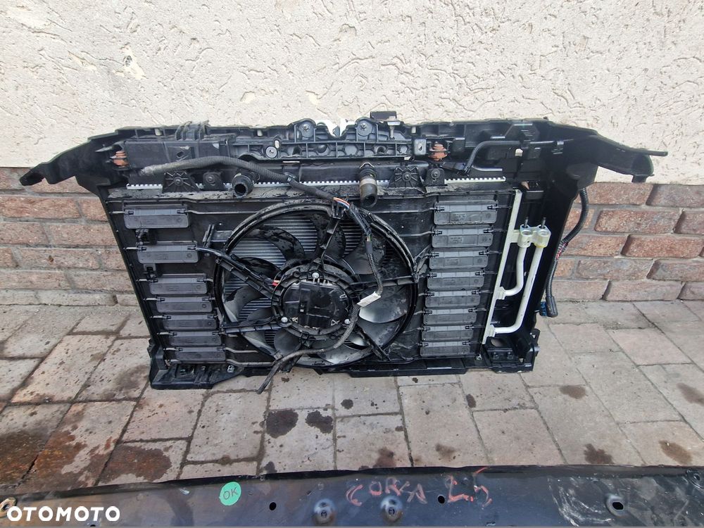 pas przedni chłodnica żaluzja belka opel corsa f elektryk - 2