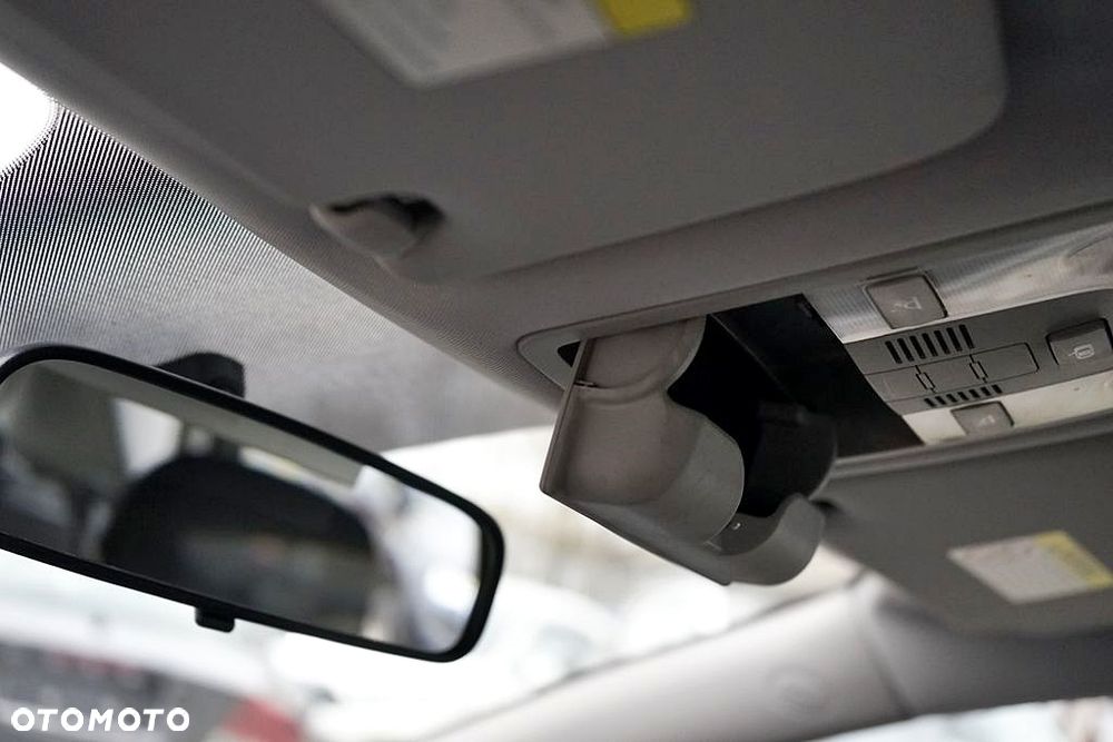 Kia Ceed 1.6 CRDi 90 ISG Spirit - 29