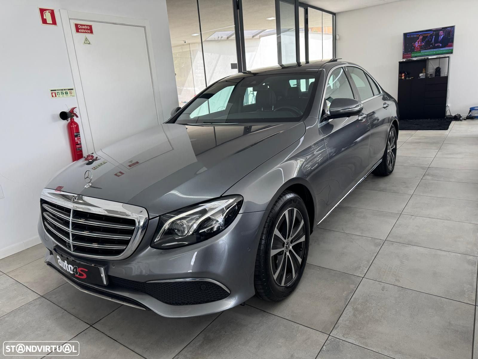 Mercedes-Benz E 220 d Exclusive - 2