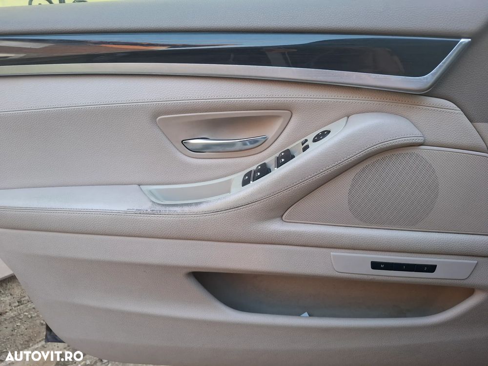 BMW Seria 5 530d xDrive Aut. - 10