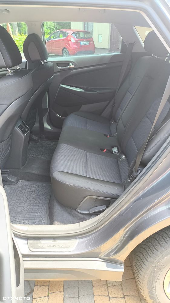 Hyundai Tucson 1.6 GDI BlueDrive Comfort 2WD - 15